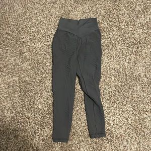 Butt scrunch leggings